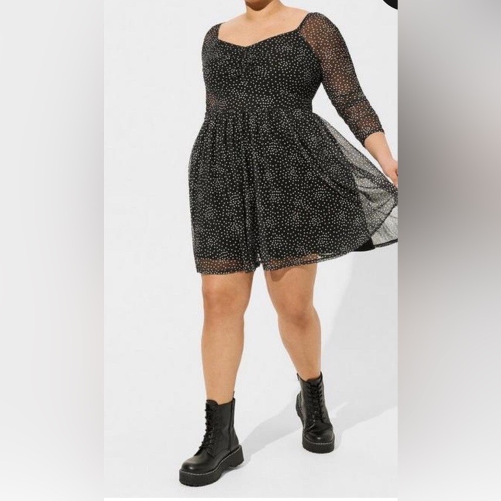 Torrid Mini Mesh Long Sleeve Ruched Skater Dress - Size 30 (6)